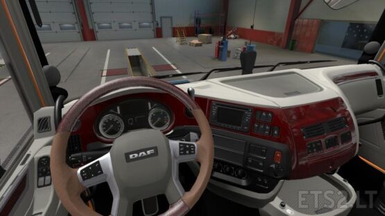 DAF E6 Red White Interior