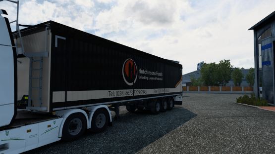 Hutchinsons Animal Feeds Trailer skin