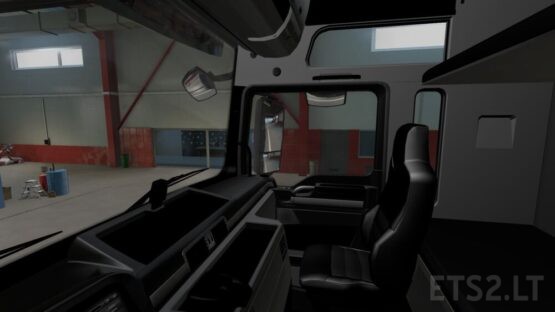 MAN TGX Black Interior