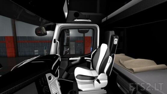 Mercedes Benz MP4 White wod Interior